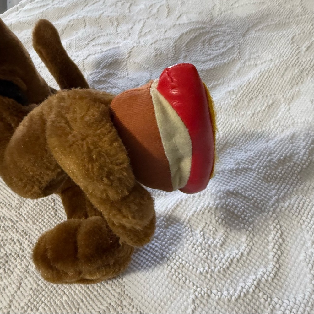 Vintage Scooby Doo Holding Hot Dog Plush Cartoon Network - Picture 3 of 9